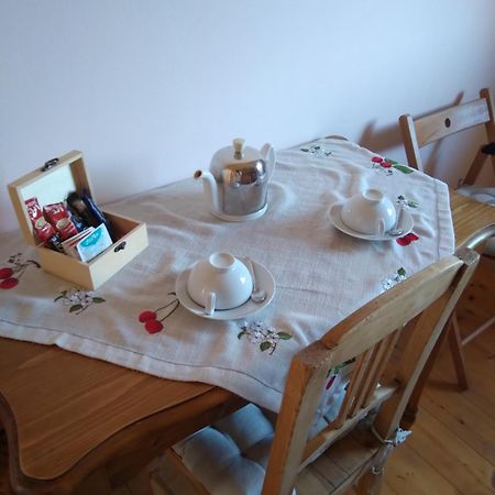 Les Dames De La Saugiat Bed & Breakfast Le Fied Bagian luar foto