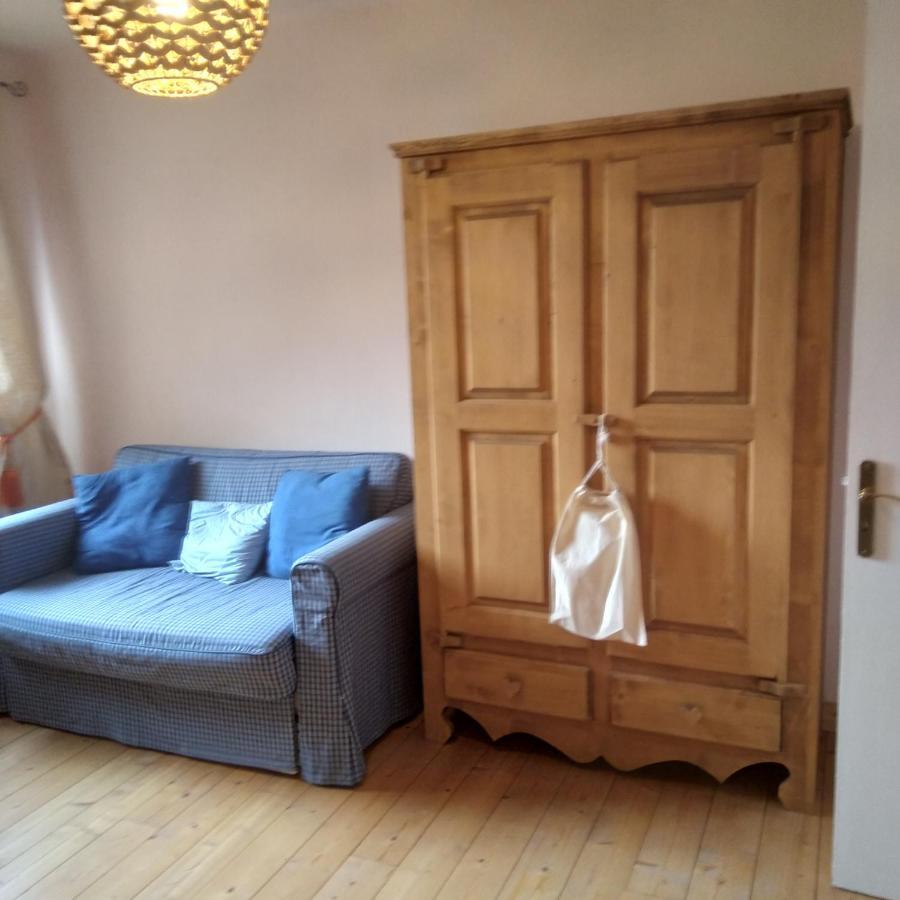 Les Dames De La Saugiat Bed & Breakfast Le Fied Bagian luar foto