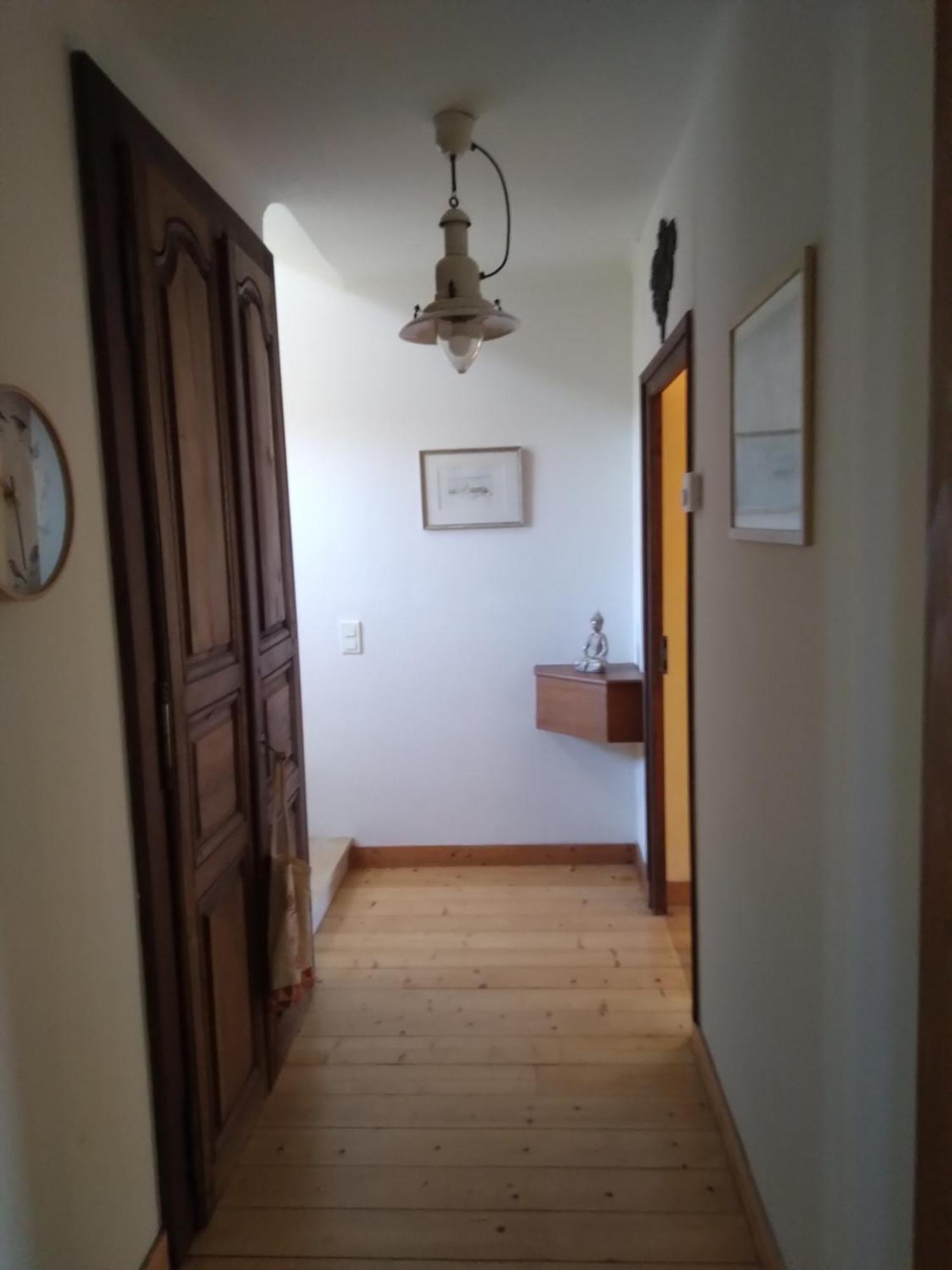 Les Dames De La Saugiat Bed & Breakfast Le Fied Bagian luar foto